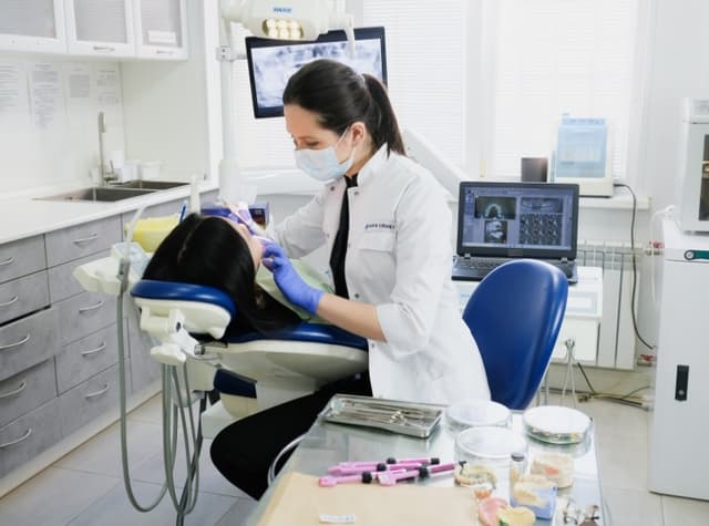 SmileCraft Dental Studio